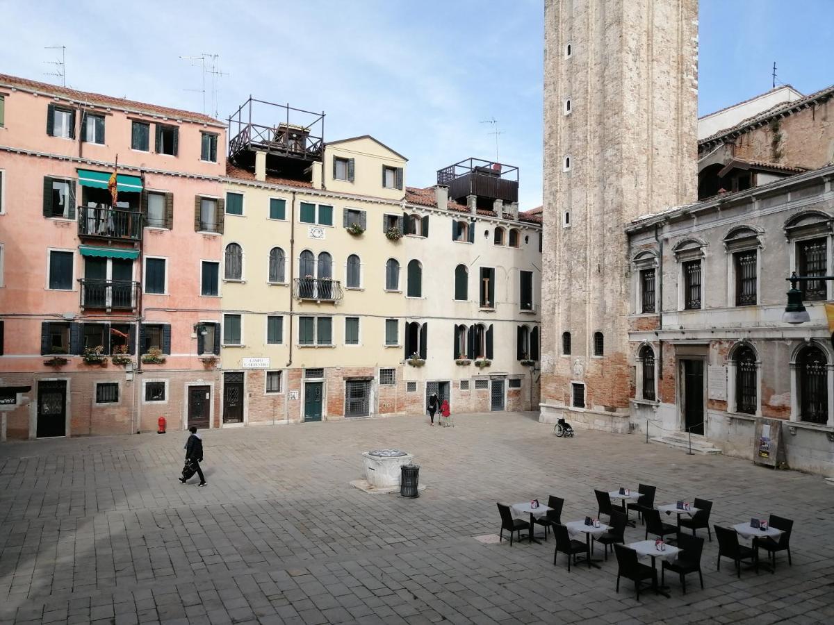 Апартаменты San Silvestro House Венеция Экстерьер фото